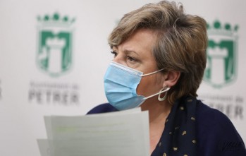 El PP de Petrer pide que se limpie el solar del IES Azor&iacute;n