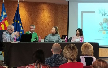 Un libro con 101 relatos judiciales escritos por abogados y jueces