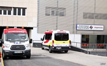 El Hospital desv&iacute;a a enfermos no COVID a otros centros ante la alta presi&oacute;n asistencial que soporta