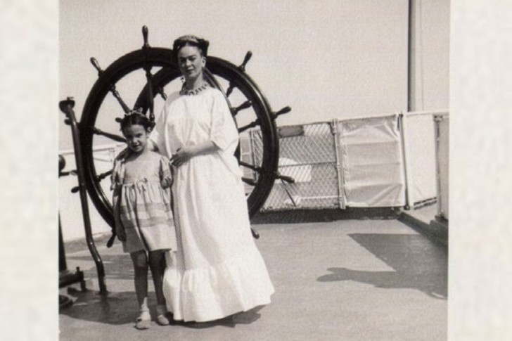 Liliana Dur&aacute;n, la peque&ntilde;a eldense que se hizo una foto con Frida Kahlo de camino al exilio