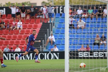 El Eldense suma tres puntos ante el Sevilla Atl&eacute;tico  (1 - 0)