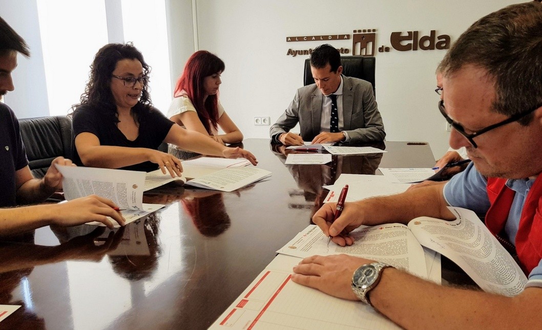 El Ayuntamiento destina 192.000 euros a cuatro entidades sociales de la ciudad El Ayuntamiento destina 192.000 euros a cuatro entidades sociales de la ciudad