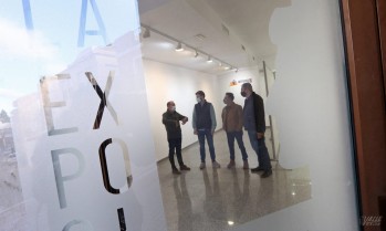 La sala de exposiciones dedicada a Juan Miguel Mart&iacute;nez Lorenzo se inaugura con fotos de Jos&eacute; Antonio L&oacute;pez
