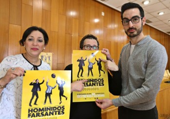 "Hominidos farsantes" llega al Teatro Castelar a beneficio de Consignas Solidarias
