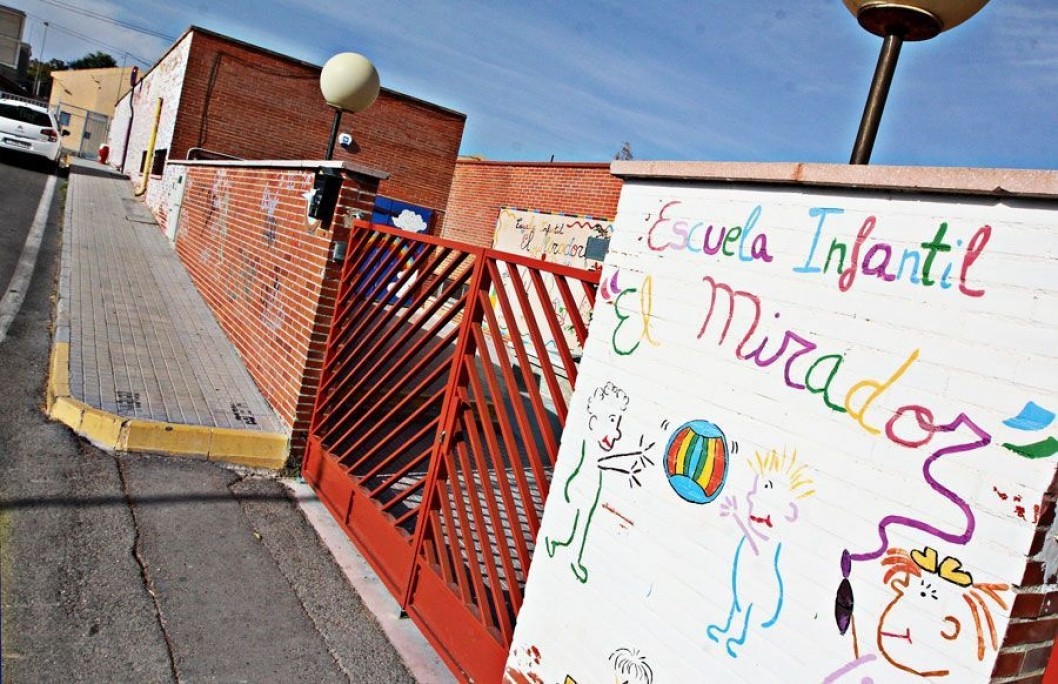 Elda ha ofertado 336 plazas para niños de 0 a 3 años en los tres últimos cursos Elda ha ofertado 336 plazas para niños de 0 a 3 años en los tres últimos cursos