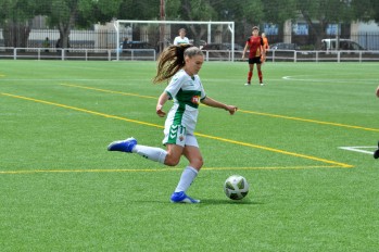 La eldense Esther Garc&iacute;a jugar&aacute; en el Atl&eacute;tico de Madrid la pr&oacute;xima temporada