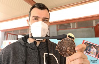 Gede&oacute;n Guardiola visita el Pintor Sorolla tras ganar el bronce en el Mundial de Balonmano