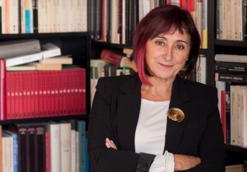 La eldense Elia Barcel&oacute; gana el Premio Nacional de Literatura Infantil y Juvenil 2020