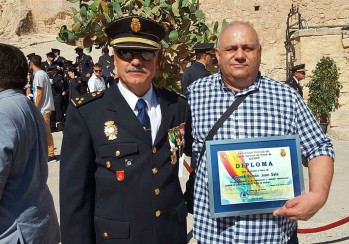 El Polic&iacute;a Local de Petrer Jos&eacute; Ram&oacute;n Juan Sala recibe una distinci&oacute;n de la Polic&iacute;a Nacional de Alicante