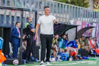 Dani Ponz: "Cuando tiras a puerta un tercio m&aacute;s que el rival el empate sabe a poco"