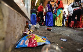El operativo de limpieza se refuerza estas fiestas con 20 personas y varios veh&iacute;culos de refuerzo