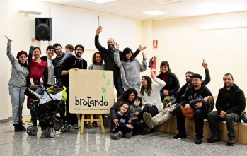 Surge en Petrer una nueva forma de educaci&oacute;n, Brotando
