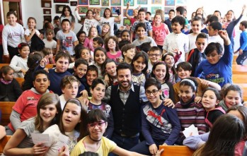 Pablo Montoro revive su infancia en el colegio Miguel Hern&aacute;ndez de Elda