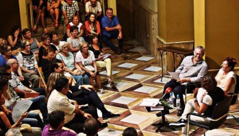 Presentaciones, privas y proyectos: el oto&ntilde;o del patriarca